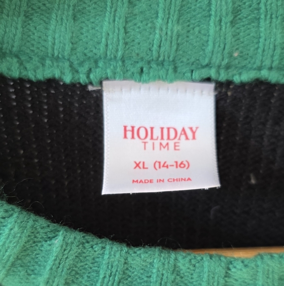 Holiday Time Festive Black and Green Sweater - Picture 3 of 3